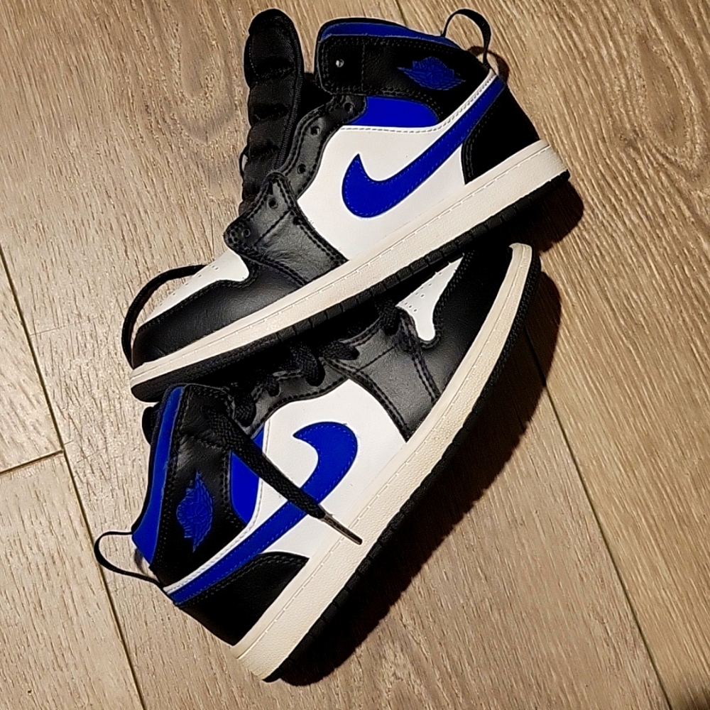 2021 Nike Air Jordan 1 Mid Racer Blue Black White Size 1Y
